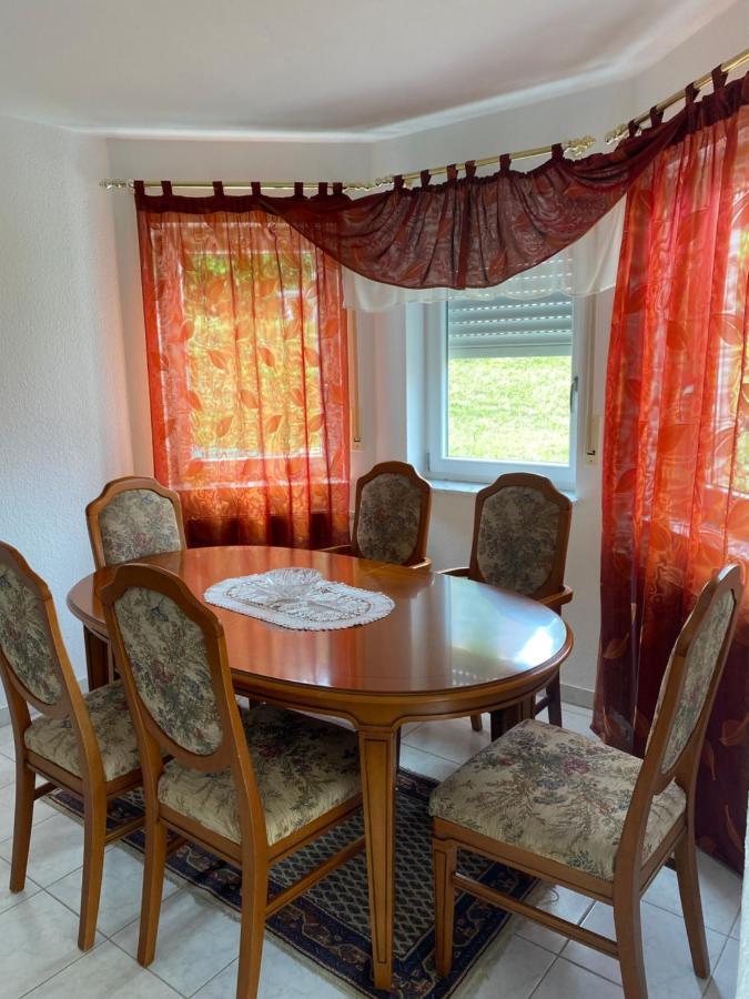 Schoene Grosse Ferienwohnung Im Mittelrheintal Nahe Loreley Bornich 外观 照片