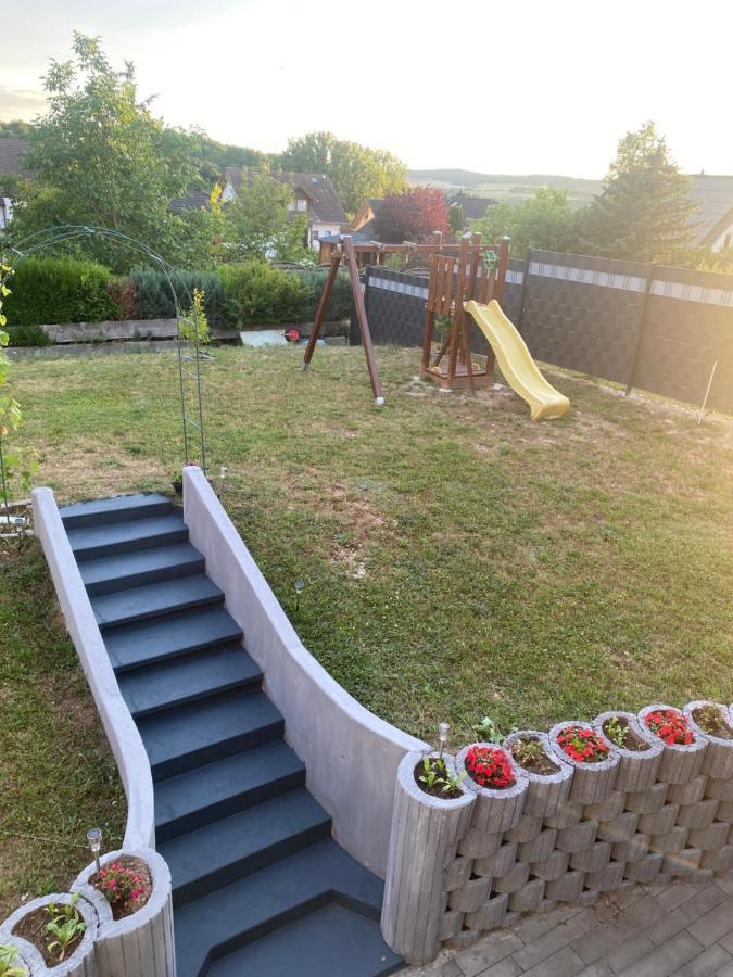 Schoene Grosse Ferienwohnung Im Mittelrheintal Nahe Loreley Bornich 外观 照片