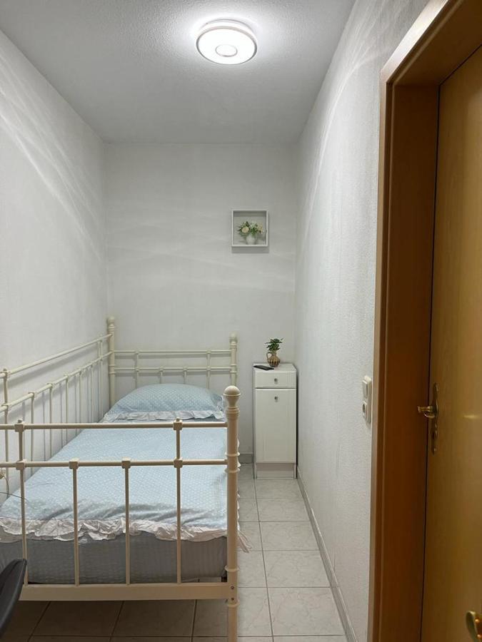 Schoene Grosse Ferienwohnung Im Mittelrheintal Nahe Loreley Bornich 外观 照片