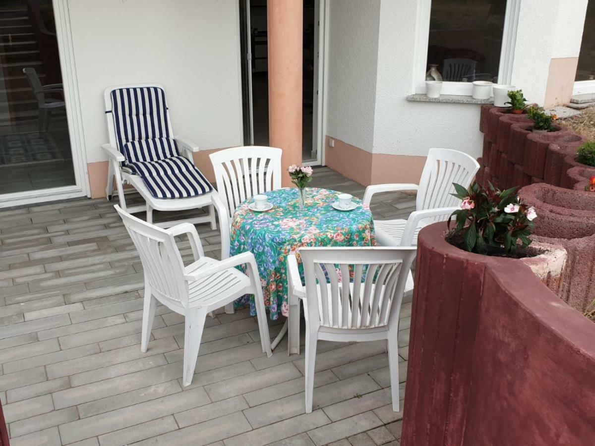 Schoene Grosse Ferienwohnung Im Mittelrheintal Nahe Loreley Bornich 外观 照片